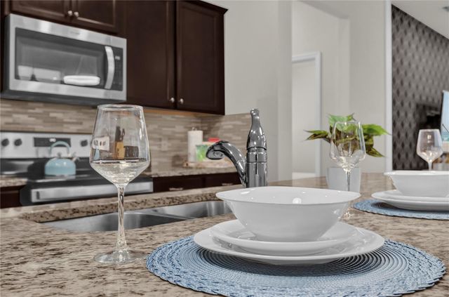 1897 SUMMER DRIVE, Davenport, FL 33897