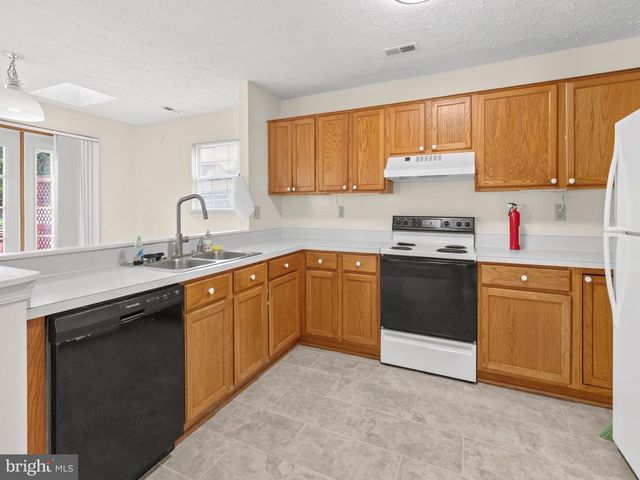 6120 GRAY WOLF CT, Waldorf, MD 20603