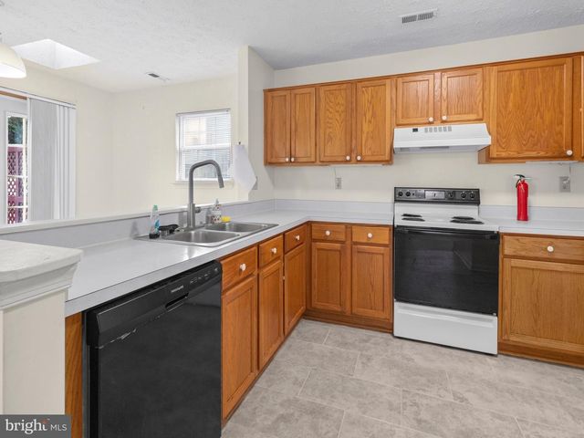 6120 GRAY WOLF CT, Waldorf, MD 20603