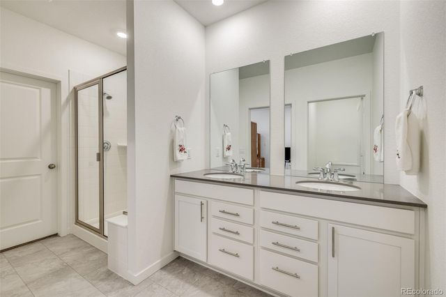 5125 N Quemoy Street, Aurora, CO 80019