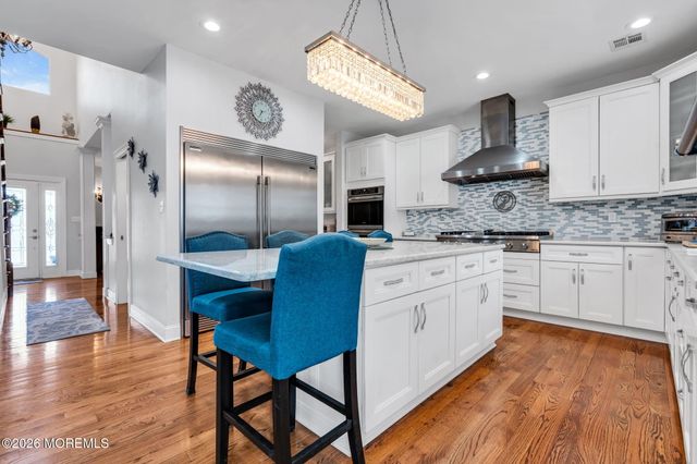 900 Gerald Drive, Toms River, NJ 08753
