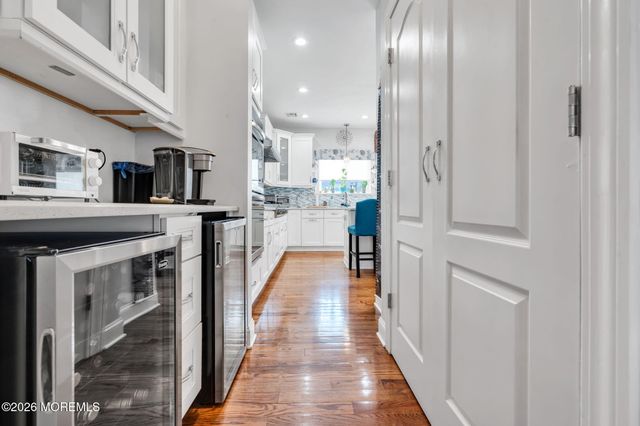 900 Gerald Drive, Toms River, NJ 08753