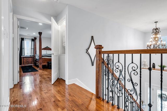 900 Gerald Drive, Toms River, NJ 08753