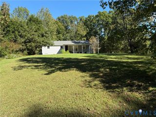 2900 Lake Louise Dr, Powhatan, VA 23139