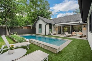 6202 Nasco DR, Austin, TX 78757