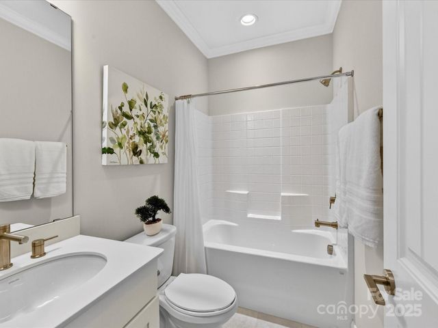 5197 Looking Glass Trail, Denver, NC 28037