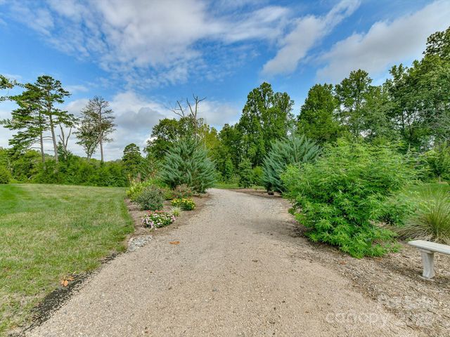 5197 Looking Glass Trail, Denver, NC 28037