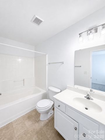 8611 Wandering Creek Way, Charlotte, NC 28227
