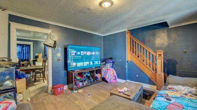 1-3 Taft Place, Amsterdam, NY 12010