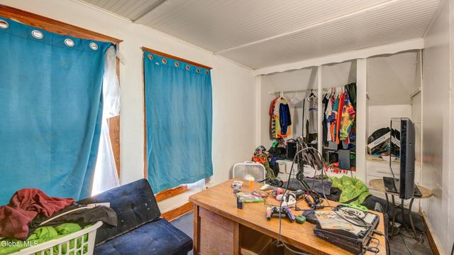 1-3 Taft Place, Amsterdam, NY 12010