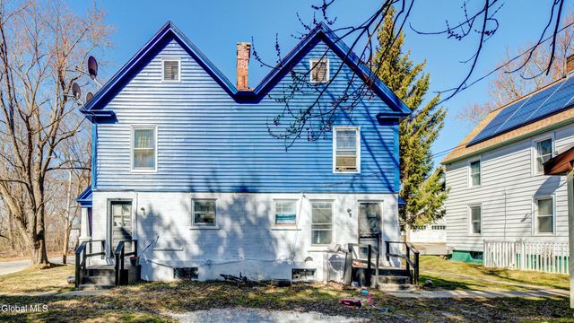 1-3 Taft Place, Amsterdam, NY 12010