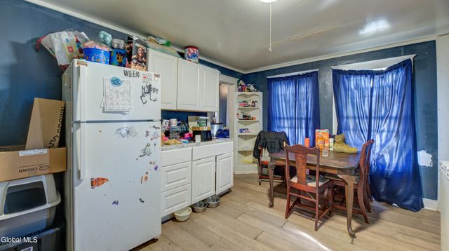 1-3 Taft Place, Amsterdam, NY 12010