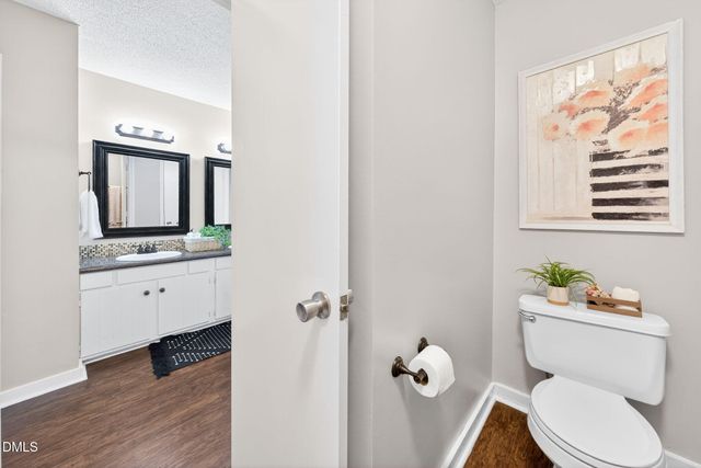 18 Willow Bridge Drive, Durham, NC 27707