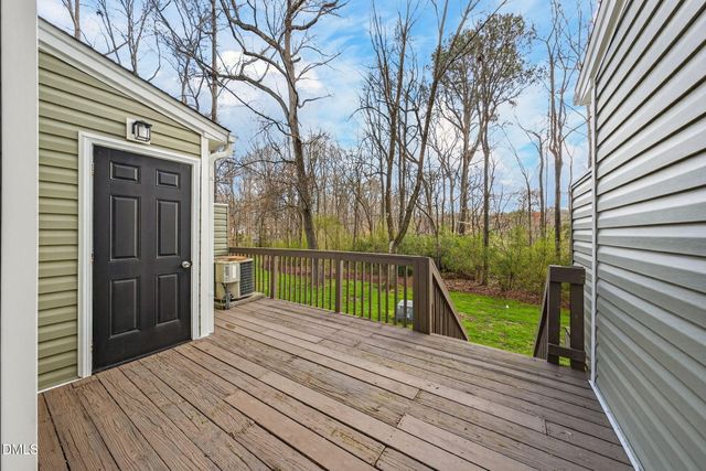 18 Willow Bridge Drive, Durham, NC 27707