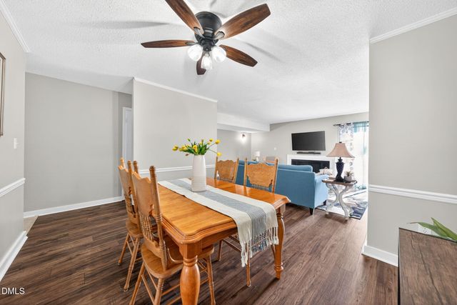 18 Willow Bridge Drive, Durham, NC 27707