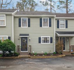 18 Willow Bridge Drive, Durham, NC 27707