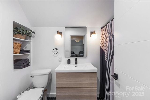 192 Castaway Trail, Mooresville, NC 28117