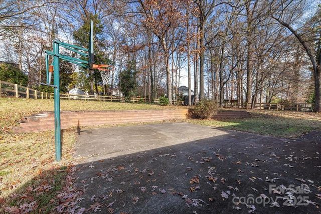 192 Castaway Trail, Mooresville, NC 28117