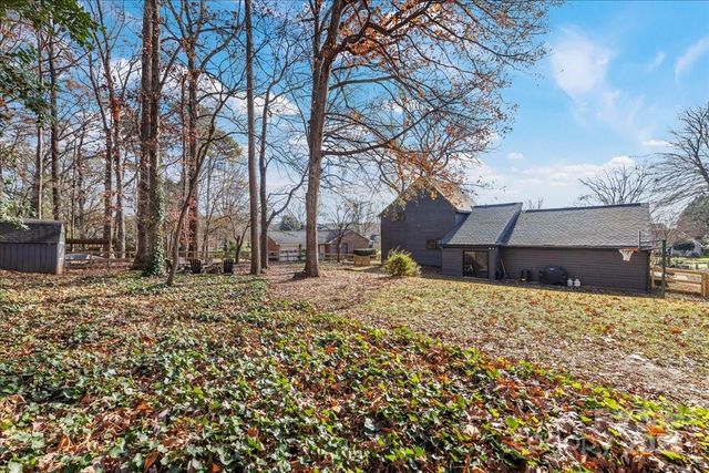 192 Castaway Trail, Mooresville, NC 28117