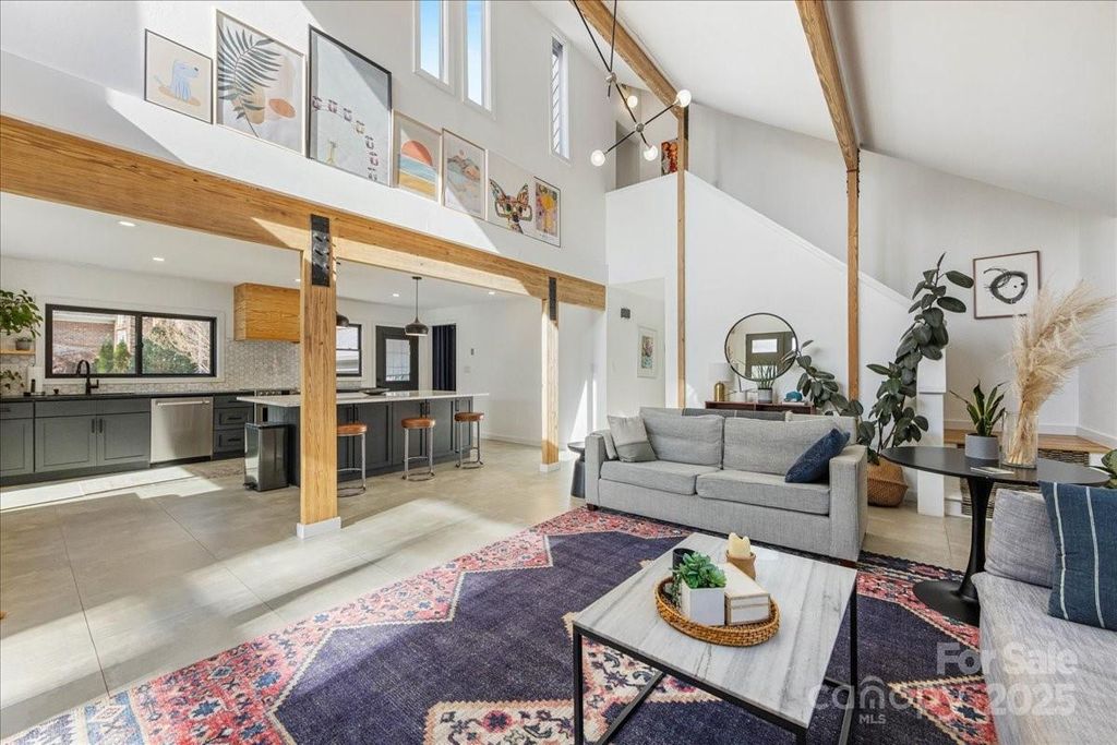 192 Castaway Trail, Mooresville, NC 28117