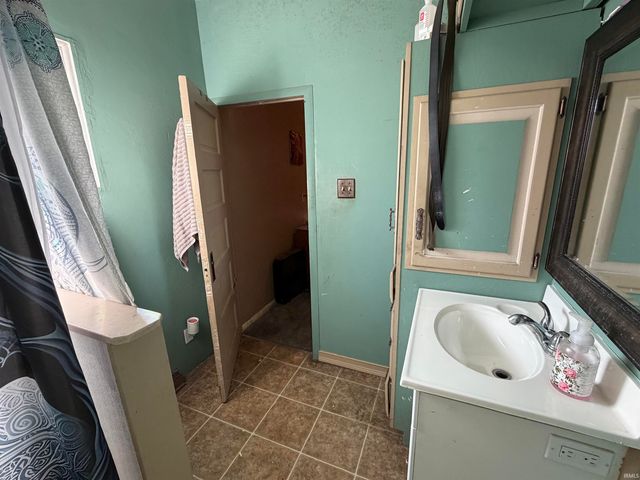 248 Center Street, Auburn, IN 46706