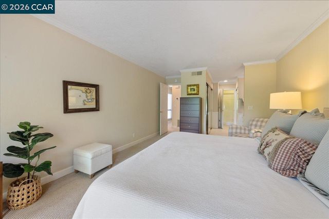 2633 Saklan Indian Dr 3, Walnut Creek, CA 94595
