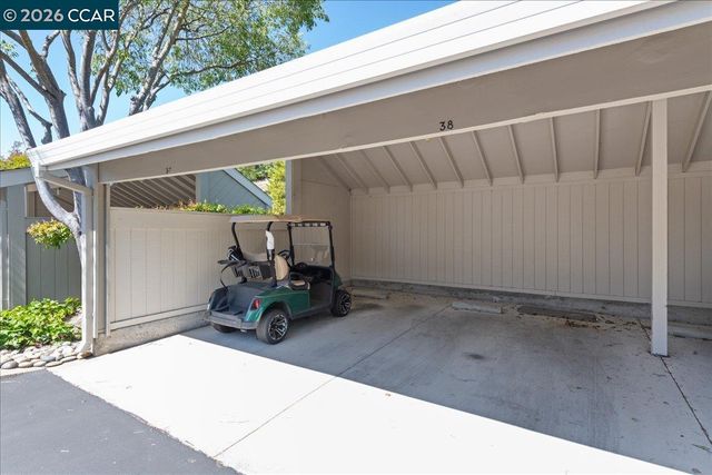 2633 Saklan Indian Dr 3, Walnut Creek, CA 94595