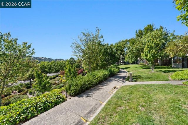 2633 Saklan Indian Dr 3, Walnut Creek, CA 94595