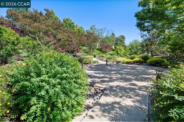 2633 Saklan Indian Dr 3, Walnut Creek, CA 94595
