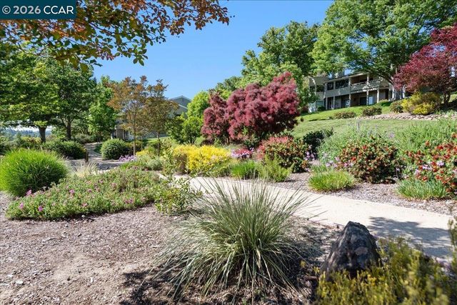 2633 Saklan Indian Dr 3, Walnut Creek, CA 94595