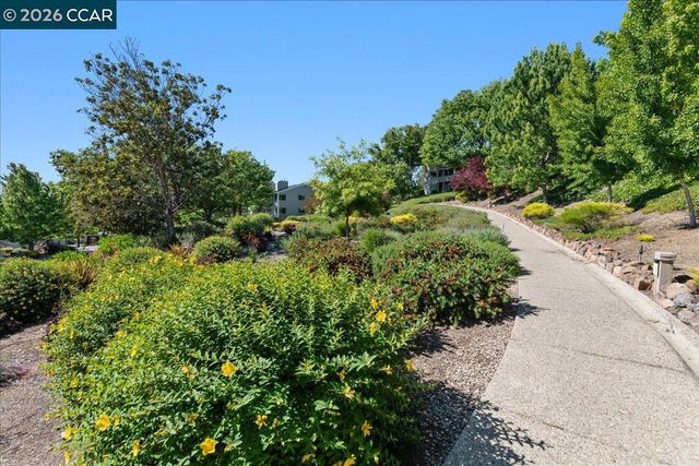 2633 Saklan Indian Dr 3, Walnut Creek, CA 94595