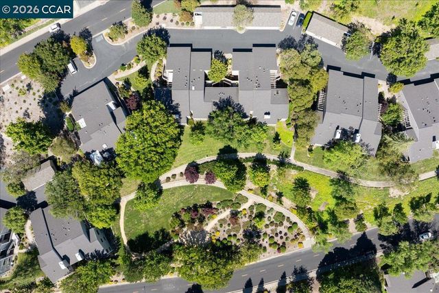 2633 Saklan Indian Dr 3, Walnut Creek, CA 94595