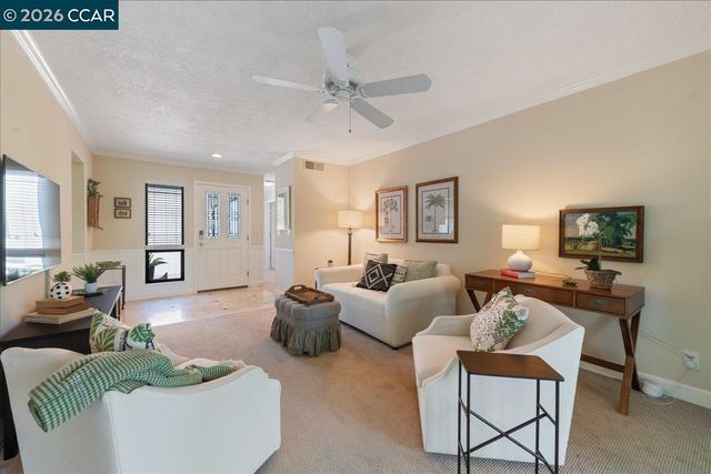 2633 Saklan Indian Dr 3, Walnut Creek, CA 94595