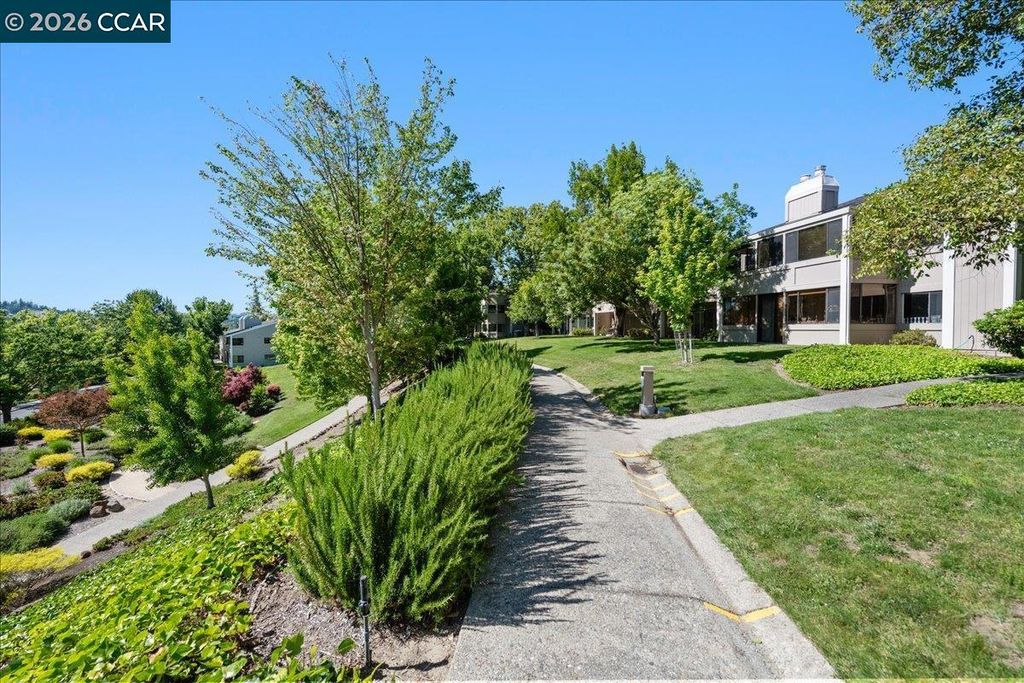 2633 Saklan Indian Dr 3, Walnut Creek, CA 94595