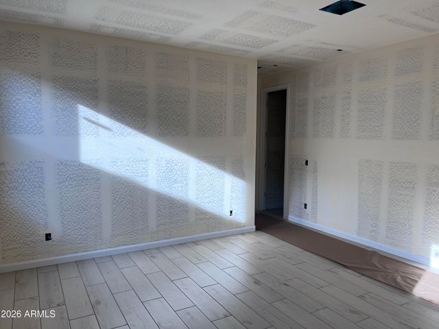 9530 W TAMARISK Avenue, Tolleson, AZ 85353