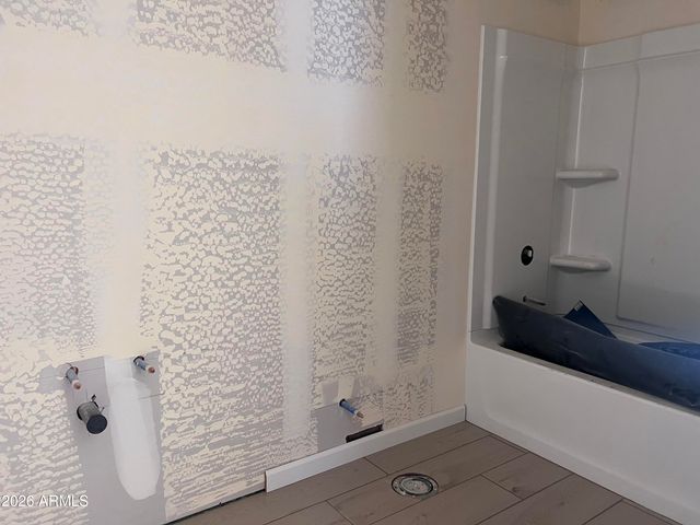 9530 W TAMARISK Avenue, Tolleson, AZ 85353