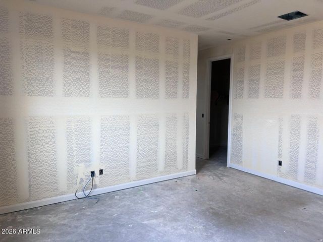 9530 W TAMARISK Avenue, Tolleson, AZ 85353