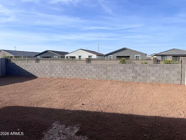 9530 W TAMARISK Avenue, Tolleson, AZ 85353