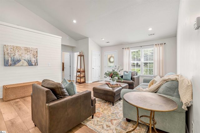 1 Berry Tree Court, Greer, SC 29651