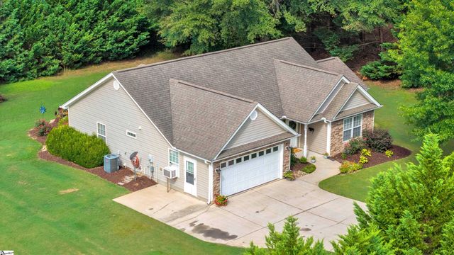 1 Berry Tree Court, Greer, SC 29651