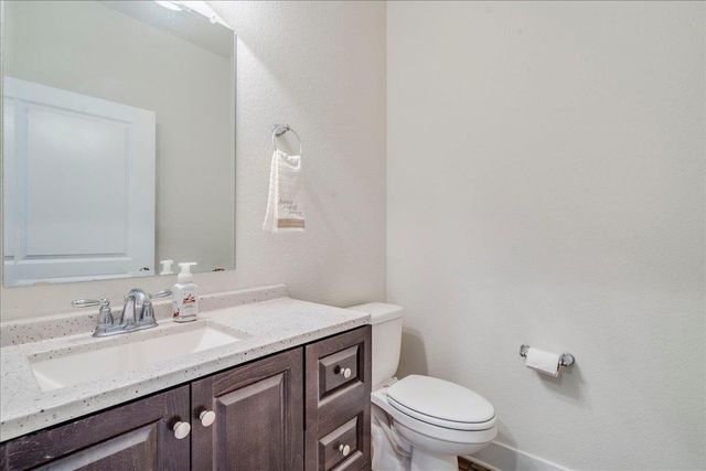 203 Zuma DR, Liberty Hill, TX 78642