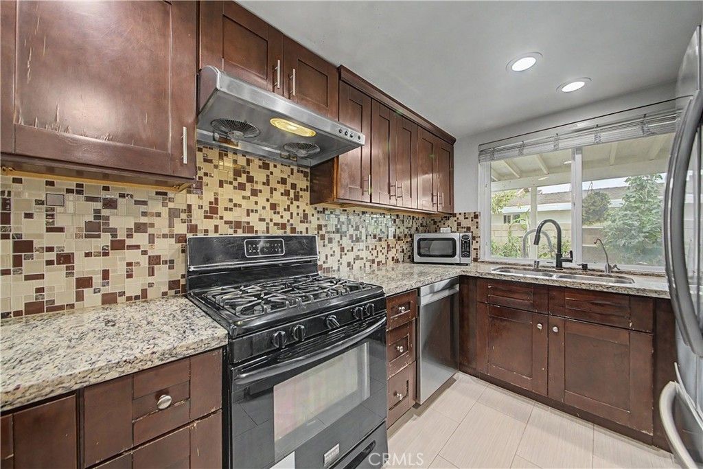 13038 Parkview, Baldwin Park, CA 91706 — photo 5