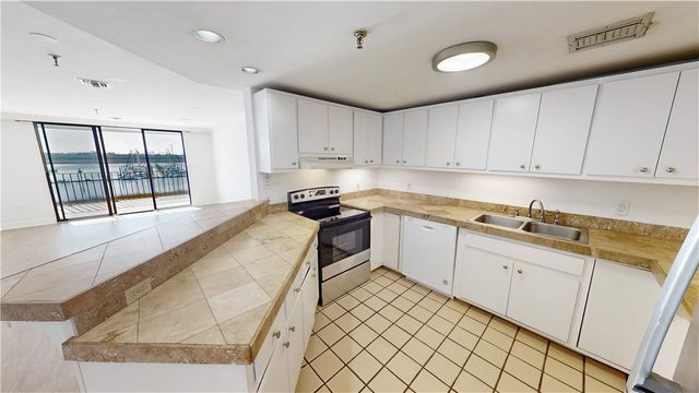 1 Marina Drive 306A & 306B, St Simons Island, GA 31522