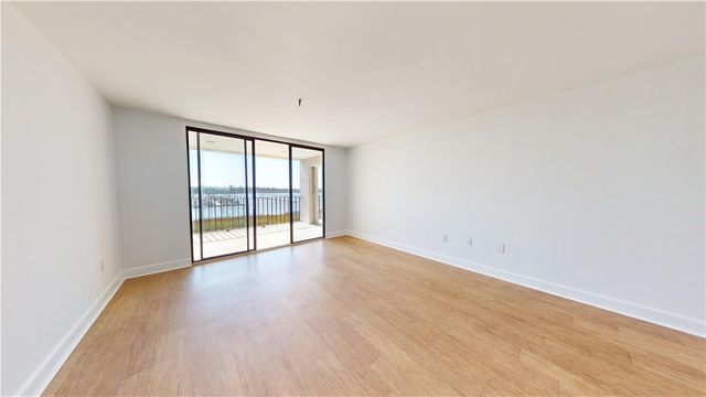 1 Marina Drive 306A & 306B, St Simons Island, GA 31522