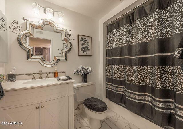 9728 W Briarwood Circle, Sun City, AZ 85351