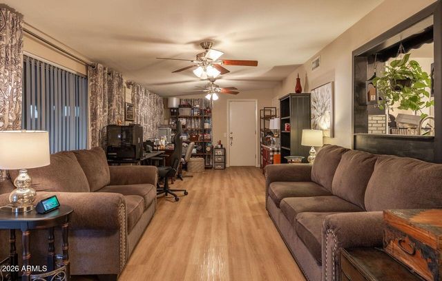 9728 W Briarwood Circle, Sun City, AZ 85351