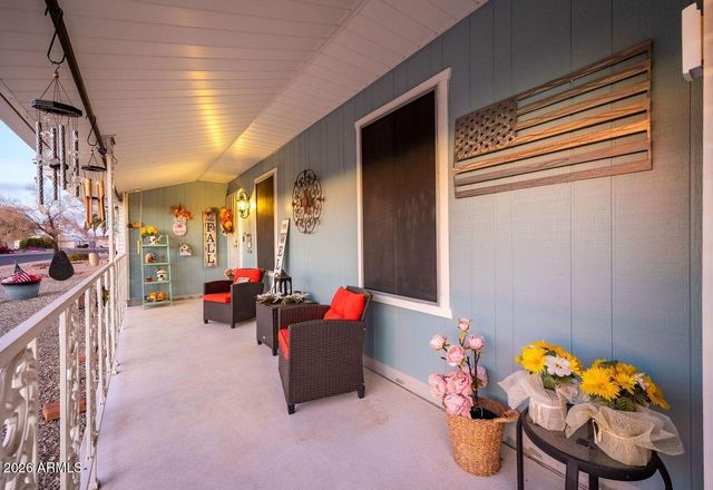 9728 W Briarwood Circle, Sun City, AZ 85351