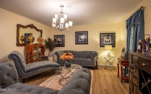 9728 W Briarwood Circle, Sun City, AZ 85351