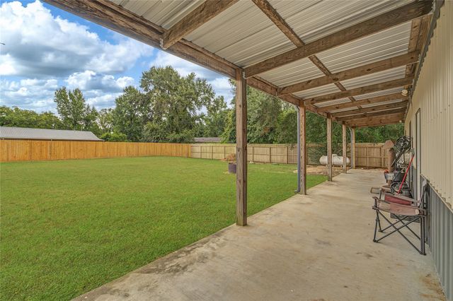 22546 Highway 321, Cleveland, TX 77327