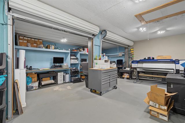 22546 Highway 321, Cleveland, TX 77327